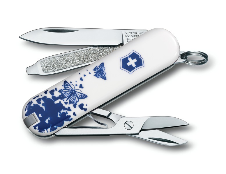 Victorinox Classic Limited Edition 2012 - Romantic Modern Victorinox Classic Limited Edition 2012 - Romantic Modern