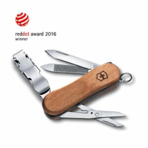 Victorinox gewinnt zweifach beim Red Dot Design Award 2016