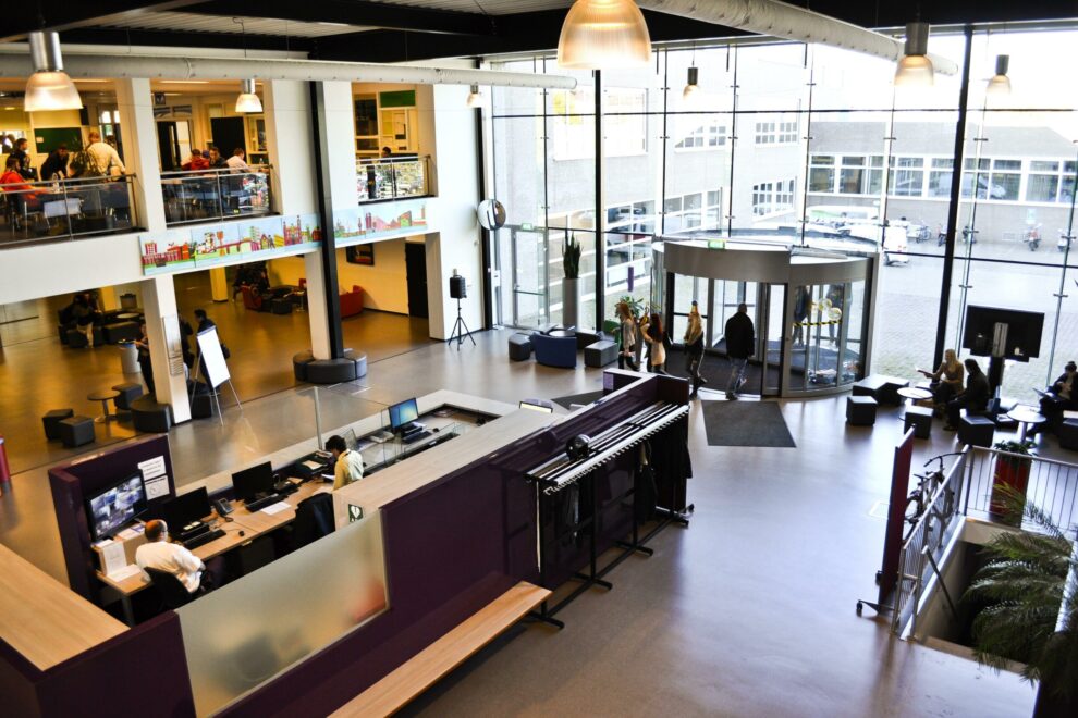 <span class="entry-title-primary">Designstudium grenznah – Fontys International Campus, Venlo</span> <span class="entry-subtitle">Ein Interview mit Alina Kaiser</span>