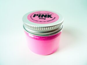 The Blackest Black vs The Pinkest Ein Farbenstreit