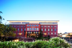 Campus Hamburg global university systems