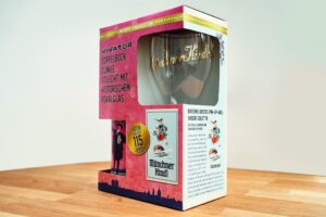 Münchner Kindl mit neuem Packaging Design Die Kreativen der Nürnberger Niederlassung von Bloom unterstützen die Brauerei-Familie Sailer bei der Wiederbelebung