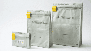 Österreichische Post mit Mehrweg-Versandverpackungen von hey circle