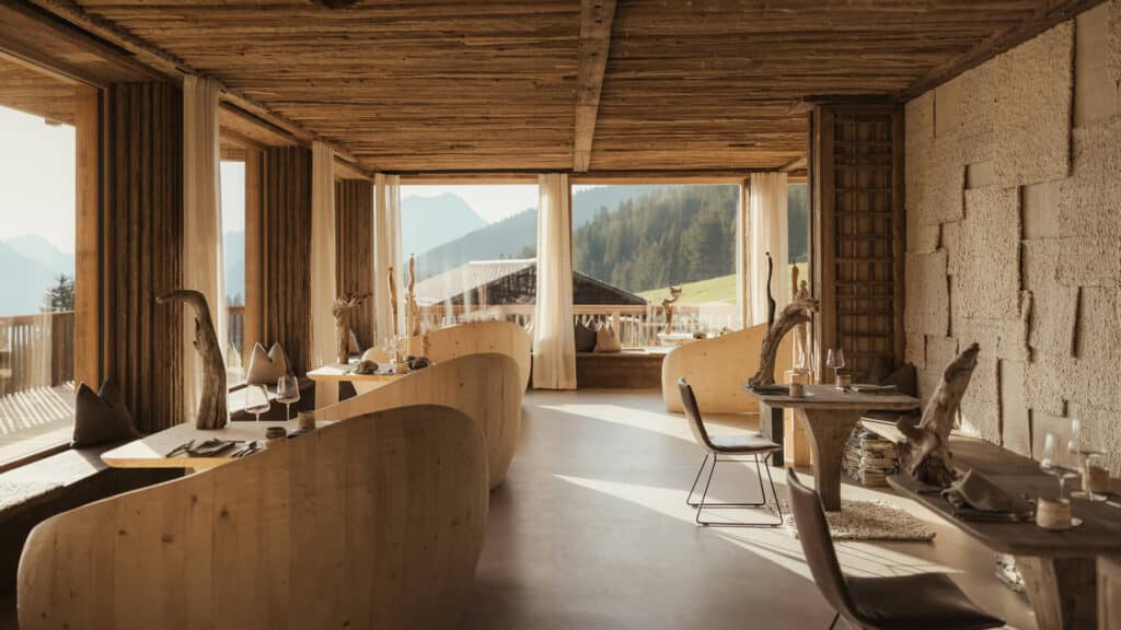 Eriro Alpine Hotel